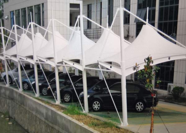 哈爾濱膜結(jié)構(gòu)車(chē)棚的連接方法?